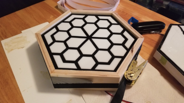 wood-frame-segments-glue